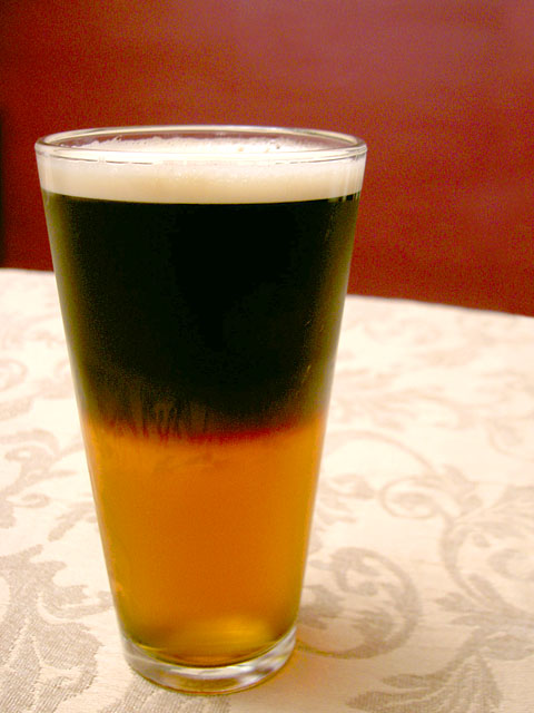 Black & Tan: il "cocktail" di sola birra