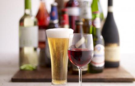Birra e vino in tavola: ecco come scegliere!