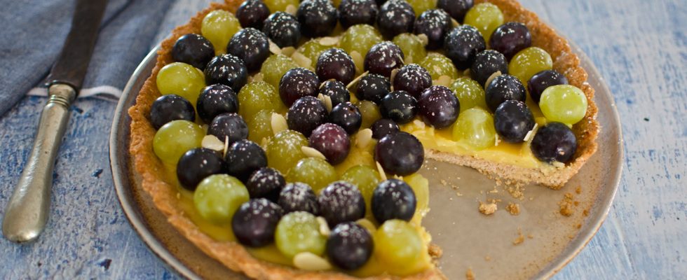 Crostata all’uva con crema alla IGA