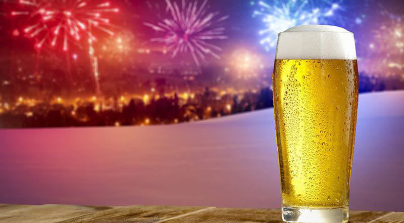 Capodanno: contro l’hangover birra meglio di superalcolici