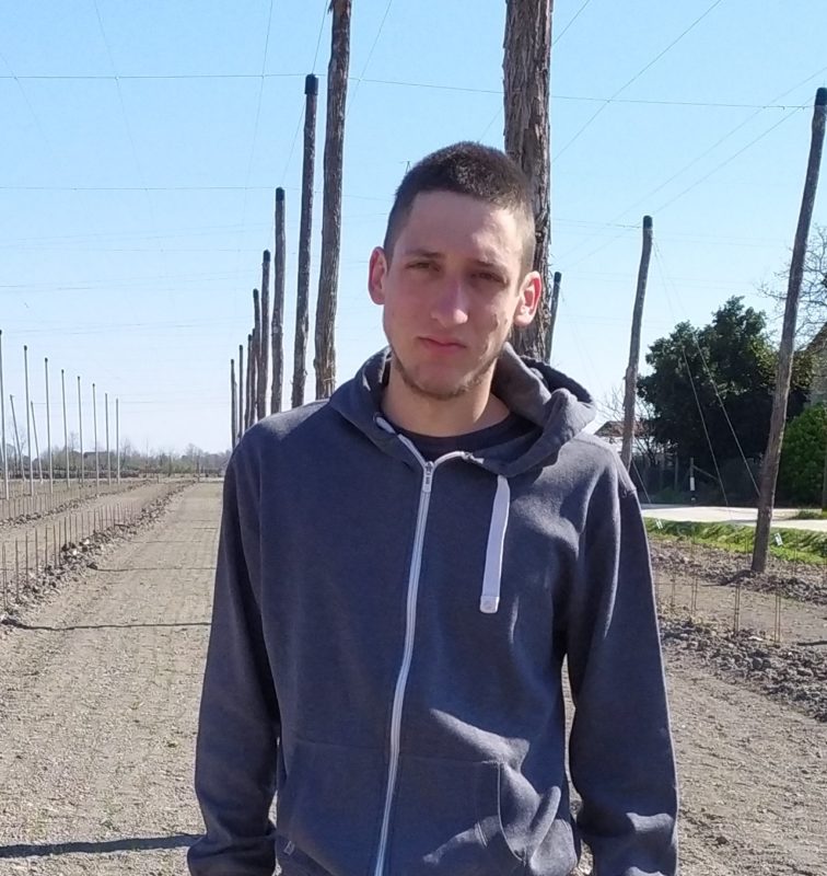 Luca Stival una “giovane” voce del luppolo Hops Farmer