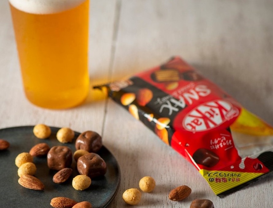 Kitkat Snax: in Giappone la versione dello snack da abbinare alla birra!