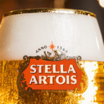 Stella Artois lancia la versione digitale del Draught Masters 2021: Una sfida a colpi di spillatura per i professionisti della ristorazione