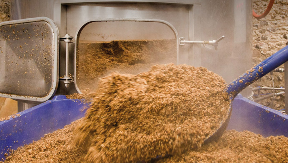 Roccavaldina: le bio-plastiche che nascono dagli scarti di birra