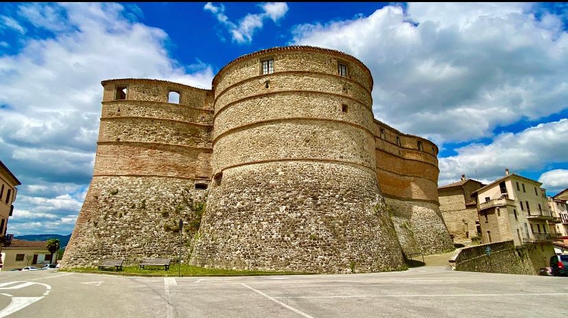 In Provincia di Pesaro Urbino (Marche) tra Rocche e Birra Artigianale