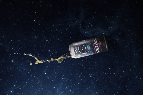 Space Craft: la birra realizzata con i luppoli portati nello Spazio da Inspiration4