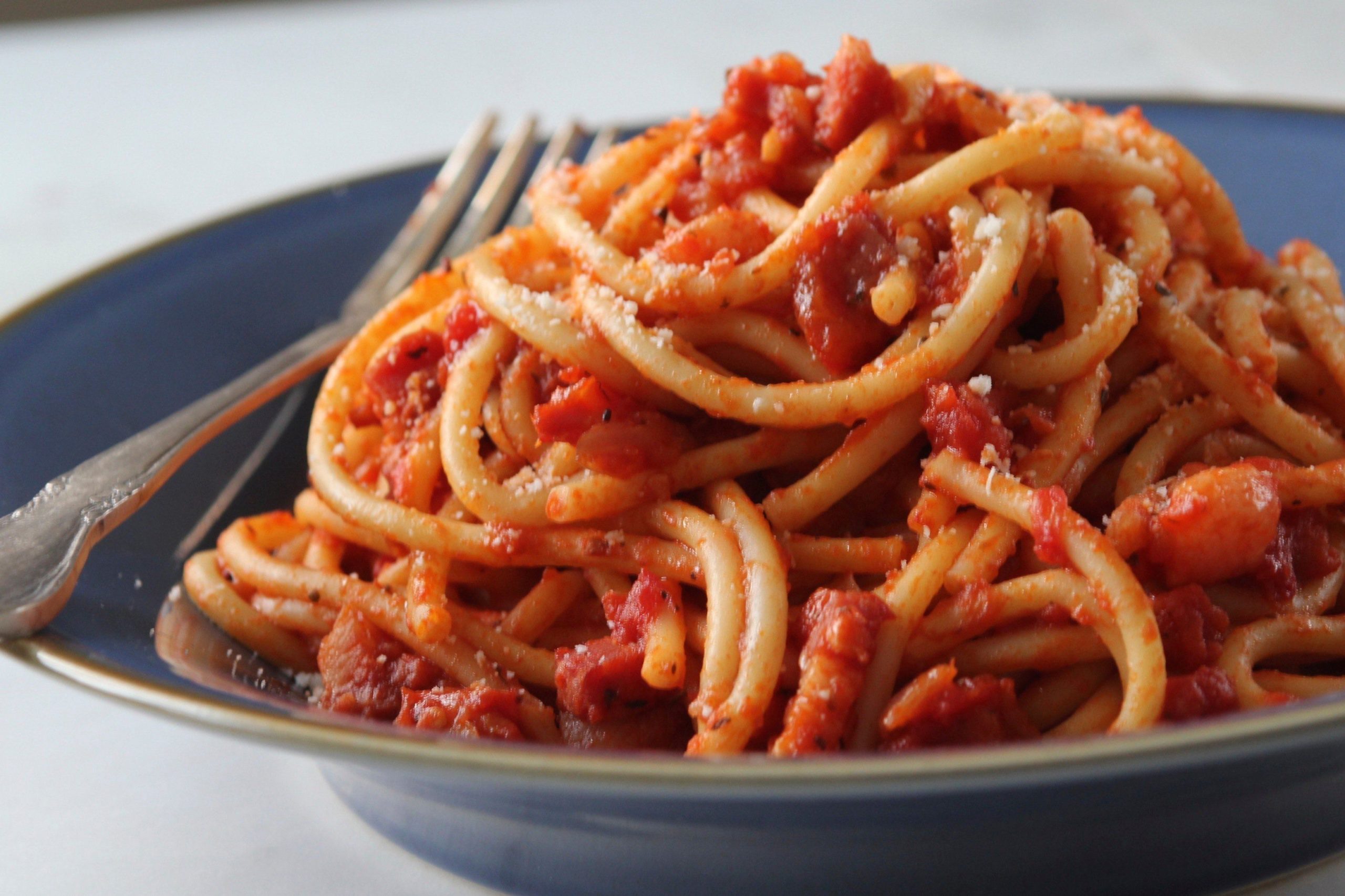 Amatriciana con guanciale stagionato sfumato alla stout