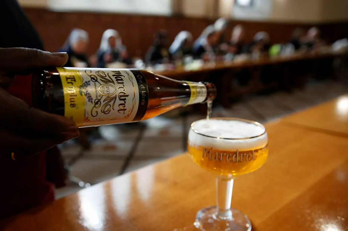 Le suore belga lanciano la birra di produzione propria!