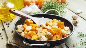 Bocconcini di pollo con la zucca e pumpkin ale