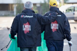 Ichnusa rafforza impegno per ambiente: azioni pulizia insieme a Legambiente contro l’abbandono del vetro per prima volta anche nella Penisola